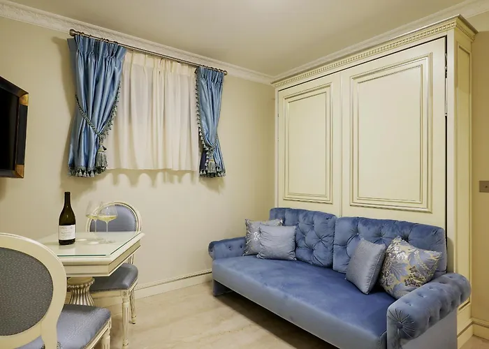 Maison Des Barons 4* Nizza