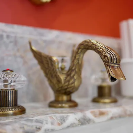 Maison Des Barons 4*
