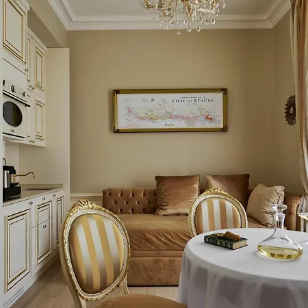 Maison Des Barons 4* Nice
