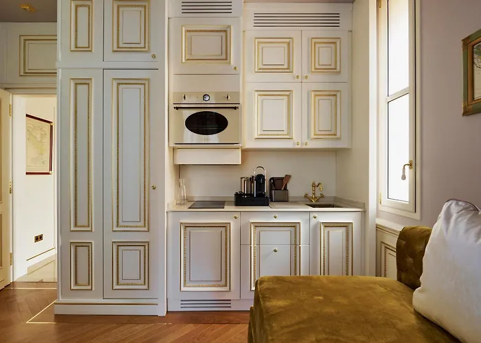 Maison Des Barons Apartmanhotel