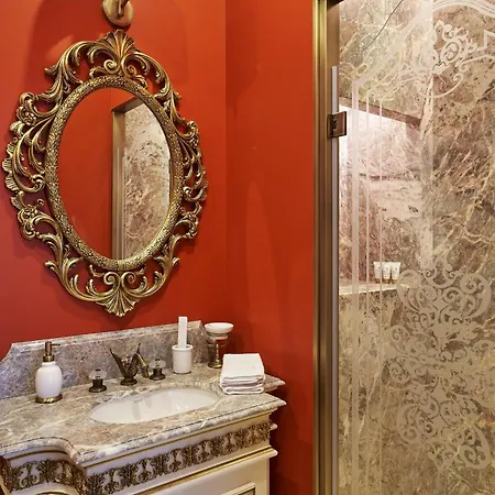 Апарт-отель Maison Des Barons 4*